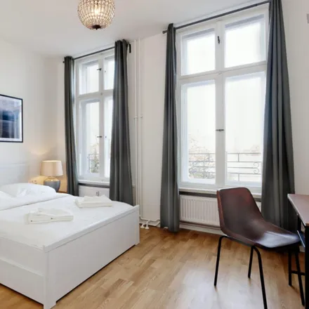 Rent this 2 bed apartment on Hummus Witz in Blücherstraße 37, 10961 Berlin
