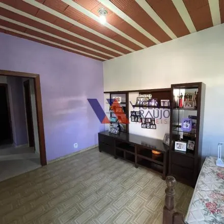 Buy this 2 bed house on Rua Antônio Francisco do Amaral in Regional Centro, Betim - MG