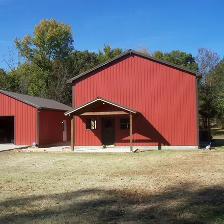 Image 2 - 5560 Ben Smith Road, McKenzie, Henry County, TN 38201, USA - House for sale