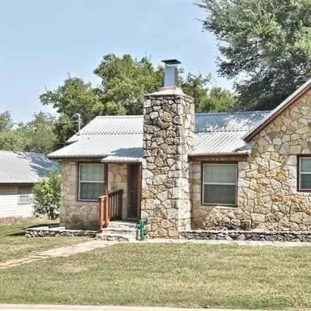 Rent this 2 bed house on 607 Bryan Street in Glen Rose, Somervell County