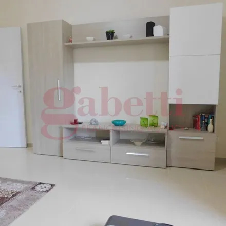 Rent this 2 bed apartment on Viale Vittorio Emanuele III in 86079 Venafro IS, Italy