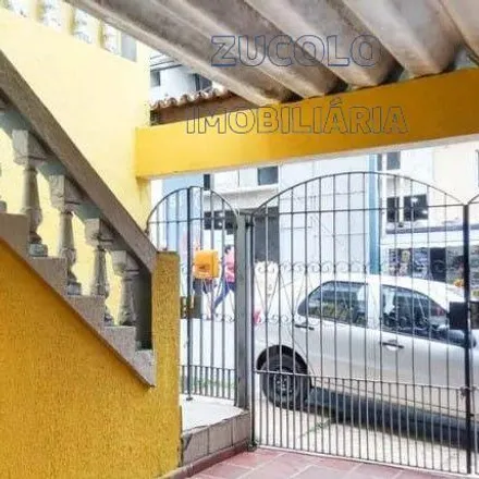 Rent this 3 bed house on Rua Eugênio Aronchi in Centro, São Bernardo do Campo - SP