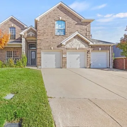 Buy this 5 bed house on 5563 Independence Avenue in Arlington, TX 76017