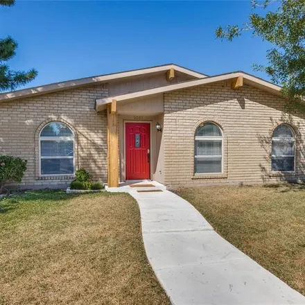 Buy this 3 bed house on 5021 Shannon Drive in The Colony, TX 75056