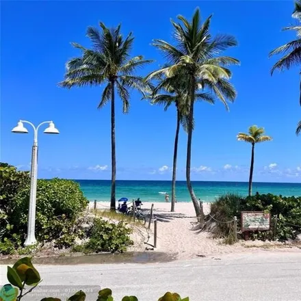 Image 4 - Eco Golf Club, 1600 Johnson Street, Hollywood, FL 33020, USA - Townhouse for sale