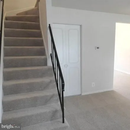 Image 3 - 301 East Dartmouth Drive, Sterling, VA 20164, USA - Townhouse for rent
