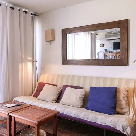 Image 8 - 17130 Torroella de Montgrí, Spain - Apartment for rent
