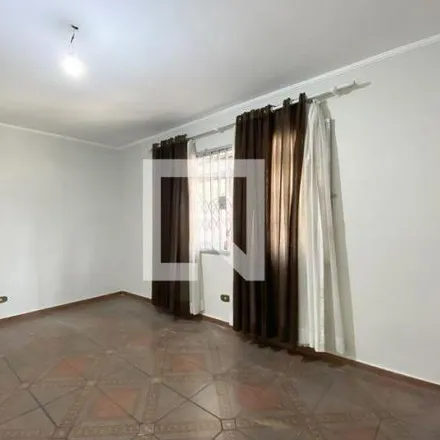 Rent this 2 bed house on Avenida Yara in Jardim D'Abril, Osasco - SP