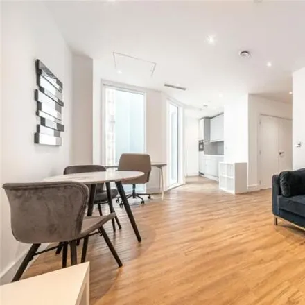 Rent this studio loft on Westgate in West Gate, London