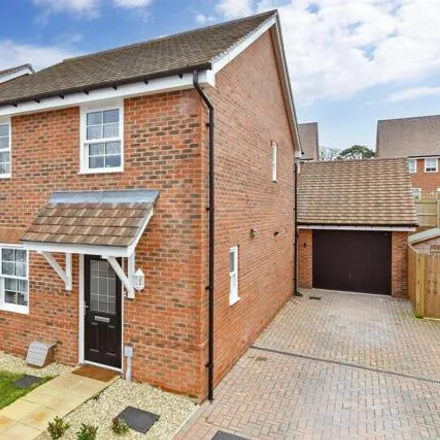 Buy this 4 bed house on Pakenham Road in Winchester, PO7 3BY
