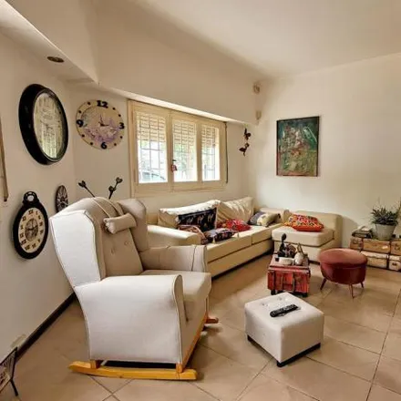 Buy this 3 bed house on Avenida Ovidio Lagos 595 in Alberto Olmedo, Rosario