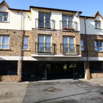 Image 2 - Woodrow Gardens, Saintfield, BT24 7AR, United Kingdom - Apartment for rent