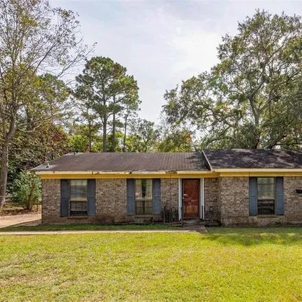 Buy this 3 bed house on 5063 Camelot Drive West in Rabbit Creek Estates, Mobile County