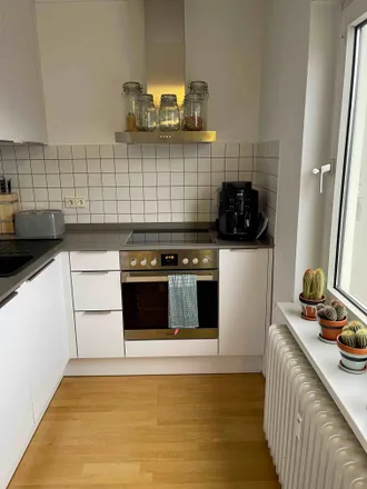 Image 4 - Home of the Sun, Eiserne Hand 3, 60318 Frankfurt, Germany - Apartment for rent