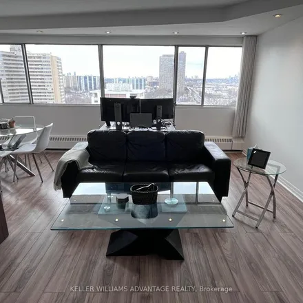 Image 2 - Don Valley Parkway, Toronto, ON M3C 2Z2, Canada - Apartment for rent