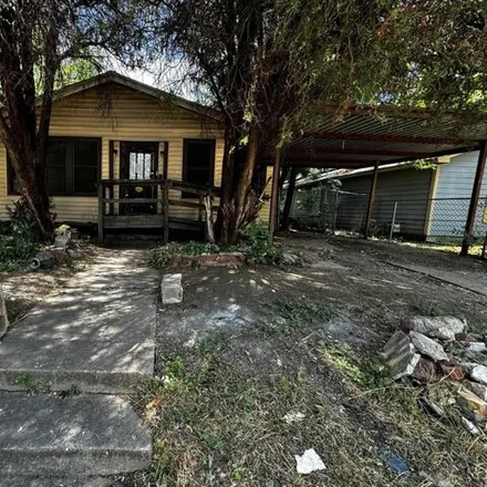 Buy this 2 bed house on 1136 E Leuda St in Fort Worth, Texas