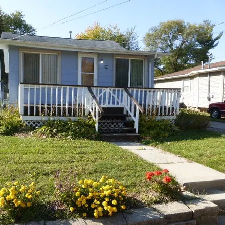 Buy this 1 bed house on 20 Lippincott Road in Fox Lake, Lake County