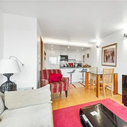 Image 9 - 130 Barlby Road, London, W10 6BS, United Kingdom - Apartment for sale