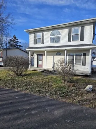 Buy this 3 bed house on 530 West Johnson Street in North Utica, LaSalle County
