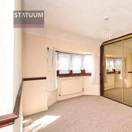 Image 7 - 51 Alfred's Gardens, London, IG11 7XW, United Kingdom - Townhouse for rent