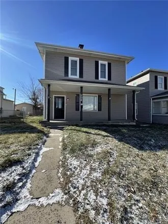 Buy this 3 bed house on 304 Alabama Street in Saint Joseph, MO 64504