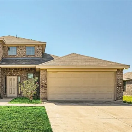 Rent this 4 bed house on 929 Halley Drive in Dallas, TX 75253