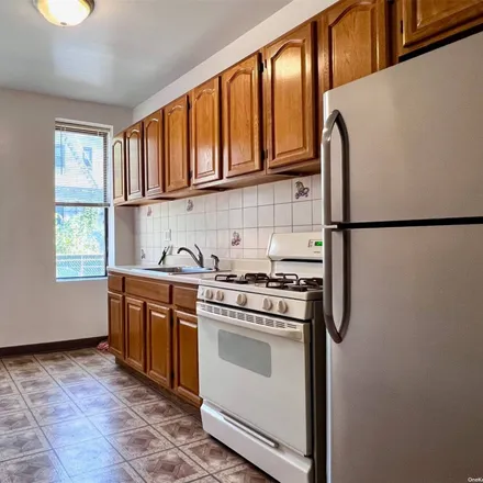 Rent this 1 bed apartment on 41st Road in New York, NY 11101