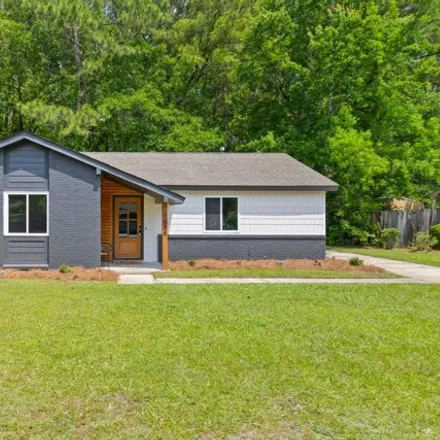 Buy this 3 bed house on 7622 Stonehaven Drive in Pepperhill, North Charleston