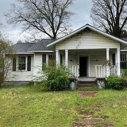 Buy this 2 bed house on 2784 Elm Street in Tuscaloosa, AL 35401