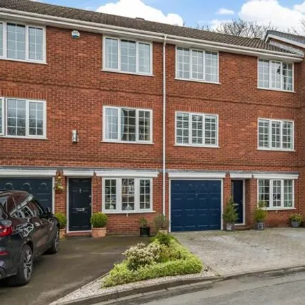 Buy this 4 bed townhouse on Christ Church Oval in Harrogate, HG1 5AJ