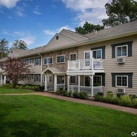 Rent this 2 bed apartment on 575 New Highway in Hauppauge, Smithtown