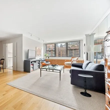 Buy this studio apartment on 420 E 51st St Apt 10c in New York, 10022