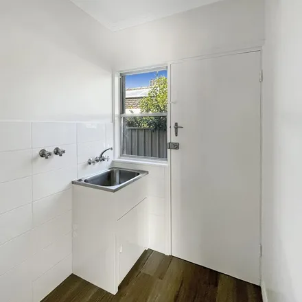 Image 7 - Glencoe Street, Kennington VIC 3550, Australia - Apartment for rent