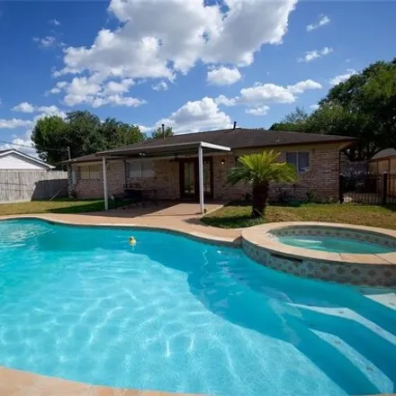 Rent this 3 bed house on 1116 Twin Falls Road in Houston, TX 77088