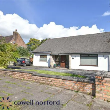 Buy this 4 bed house on Arnold Avenue in Heywood, OL10 2ND