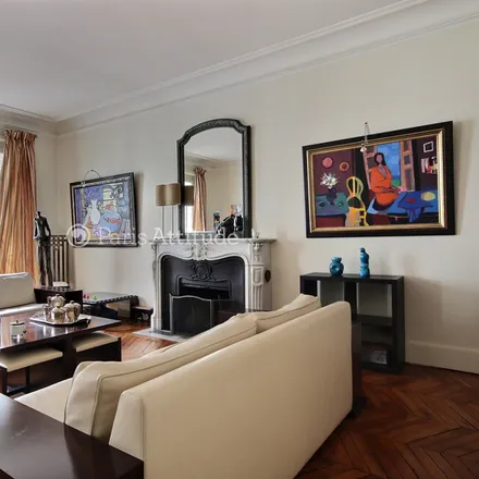 Image 5 - 18 Rue Spontini, 75116 Paris, France - Apartment for rent