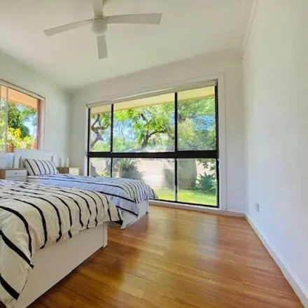 Rent this 3 bed house on Mermaid Waters QLD 4218