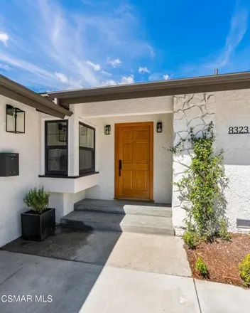Image 4 - 8347 Lester Lane, Los Angeles, CA 91304, USA - House for sale