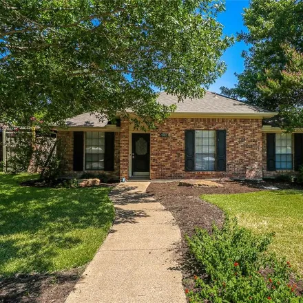 Buy this 3 bed house on 1905 Moore Drive in Plano, TX 75074