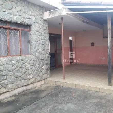 Image 1 - Rua Professora Gabriela Cardoso, Centro, Montes Claros - MG, 39400-413, Brazil - House for sale