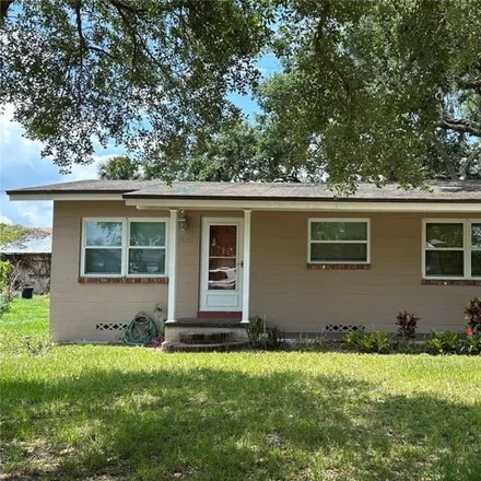 Rent this 3 bed house on 2138 Oglesby Avenue in Fairview Shores CDP, Orange County