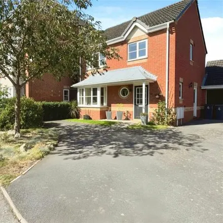 Buy this 3 bed house on Clover Way in Bedworth, CV12 0GX