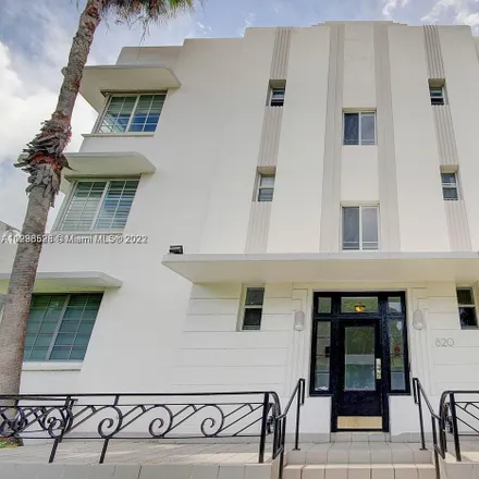 Rent this studio condo on 820 Euclid Avenue in Miami Beach, FL 33139