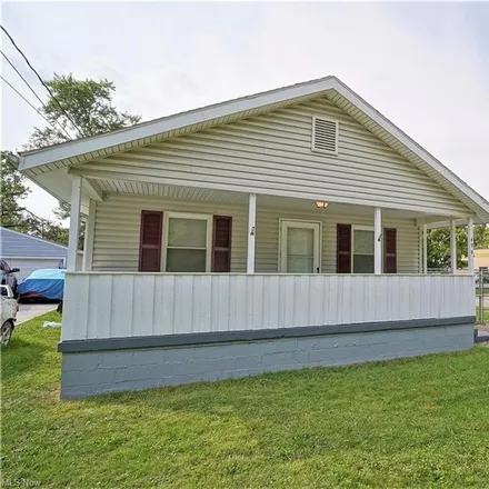 Buy this 2 bed house on 494 Baltimore Avenue in Akron, OH 44306