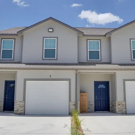 Rent this 3 bed townhouse on Willowood Lane in Port Arthur, TX 77651