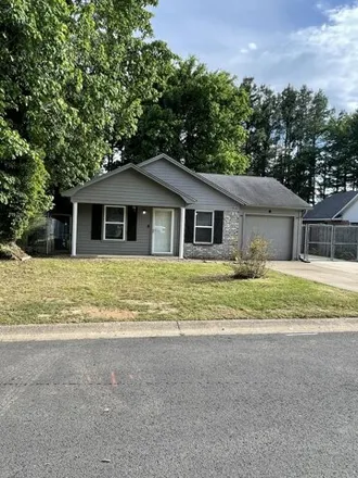Buy this 3 bed house on 914 East 23rd Street in Russellville, AR 72802