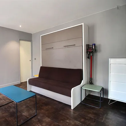 Image 1 - 26 Rue des Petits Champs, 75002 Paris, France - Apartment for rent