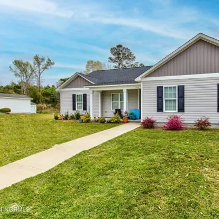 Buy this 4 bed house on 1516 Kornegay Avenue in Wilmington, NC 28405