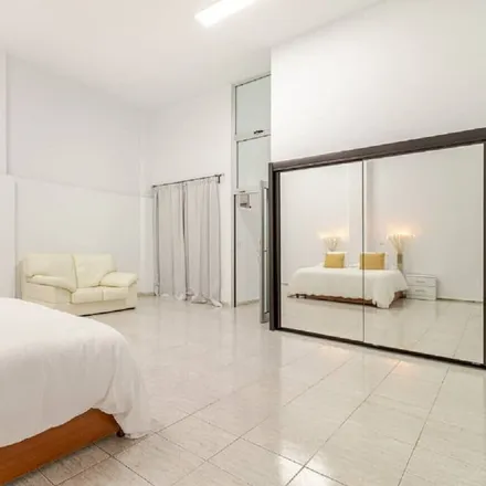 Image 1 - Las Palmas de Gran Canaria, Calle Lucas Fernández Navarro, 1, 35007 Las Palmas de Gran Canaria, Spain - Apartment for rent