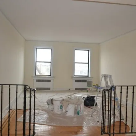 Rent this 1 bed condo on 570 Fort Washington Avenue in New York, NY 10033